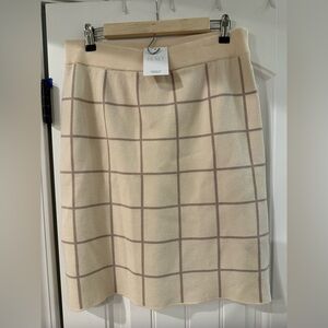 Tea n Rose Beige Plaid Pencil Skirt